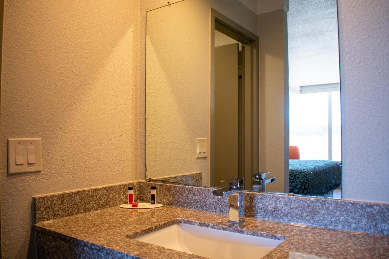 Days Inn By Wyndham Hillsboro Tx Exterior foto